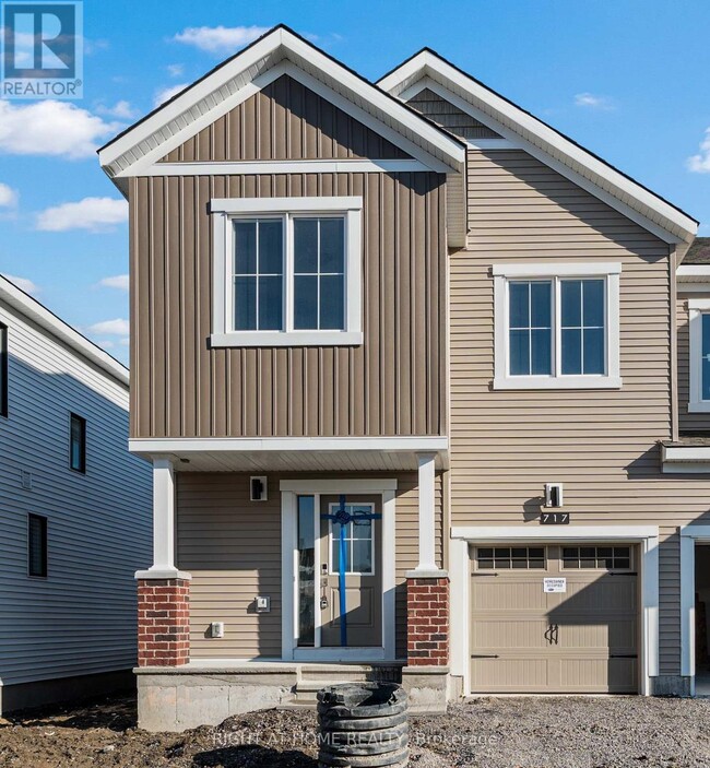 Building Photo - 717 Tincture Pl