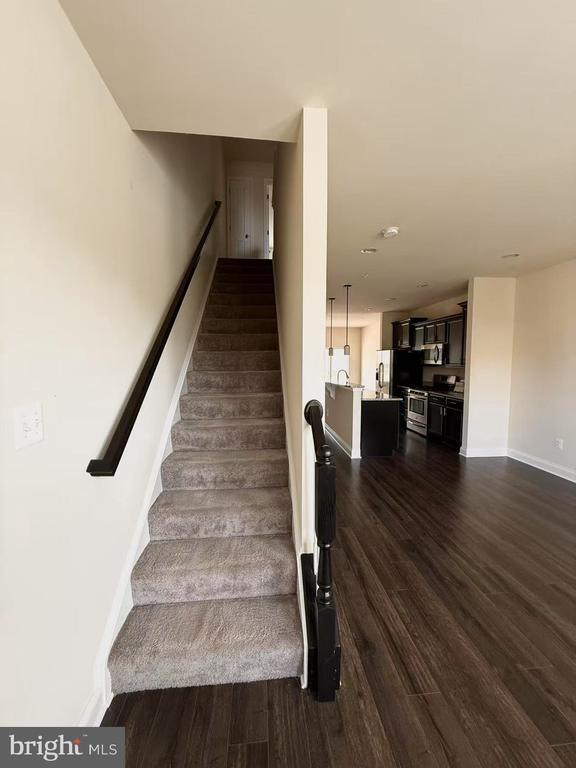 Building Photo - 7127 Judicial Mews