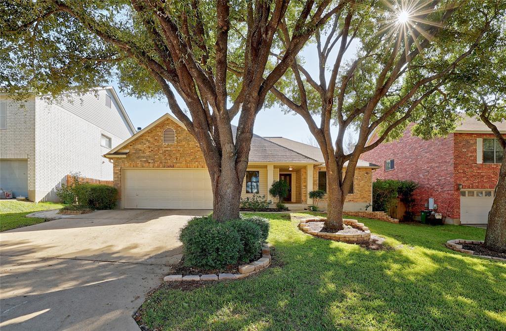 Primary Photo - 10905 Claywood Dr