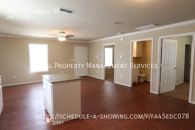 Building Photo - Like New!!  Adorable 2 Bedroom, 1 Bath