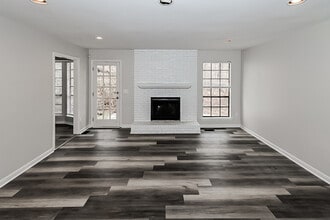 Building Photo - 1041 Alicia Dr