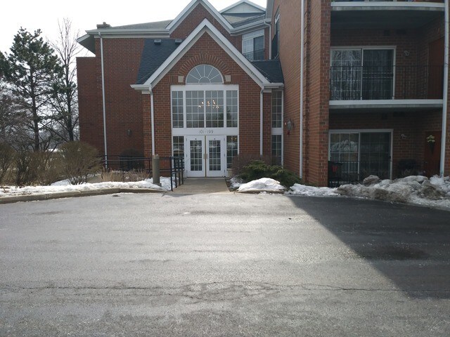 Foto principal - 165 Hunt Club Dr