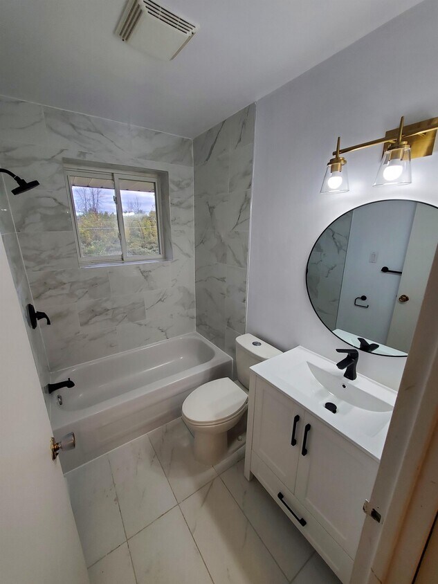 830 Howe Terrace Unit 3, Prescott, ON K0E 1T0 Apartment for Rent in