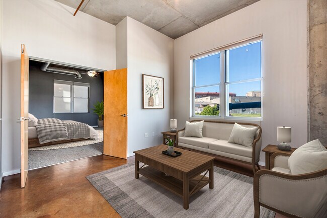 Foto del edificio - 2899 N Speer Blvd