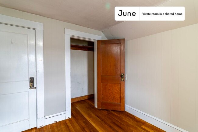 Foto del edificio - Room in Shared 4 bed/1 bath home in Somerville