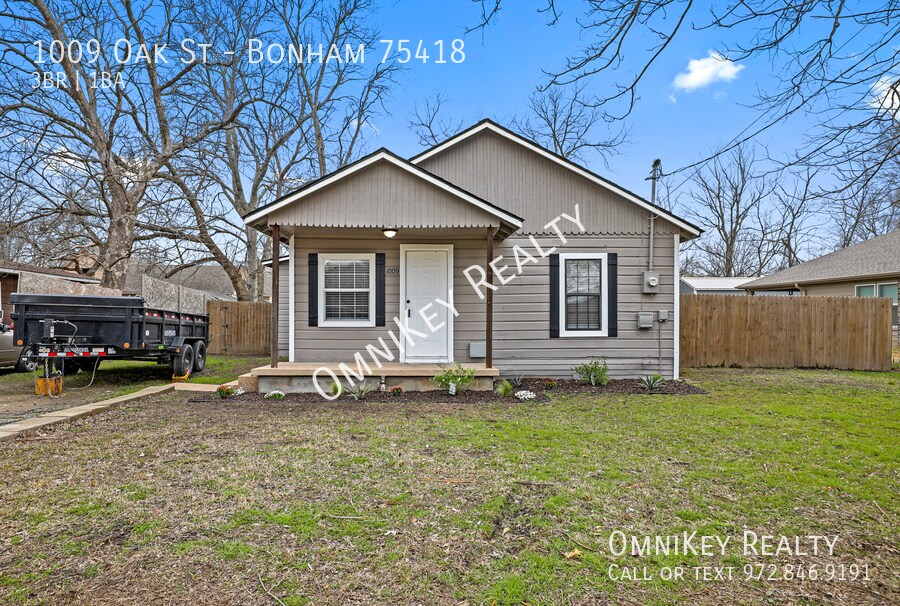 1009 Oak St, Bonham, TX 75418 House Rental in Bonham, TX