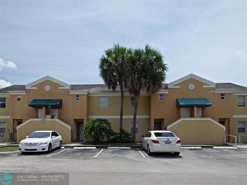 Primary Photo - 2431 NW 56th Ave