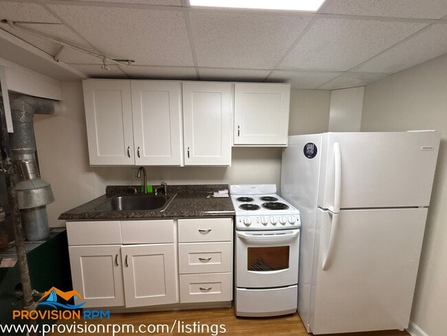 Building Photo - 102 Ventnor Terrace