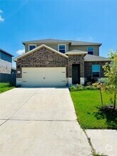 Building Photo - 14025 Heartland Dr