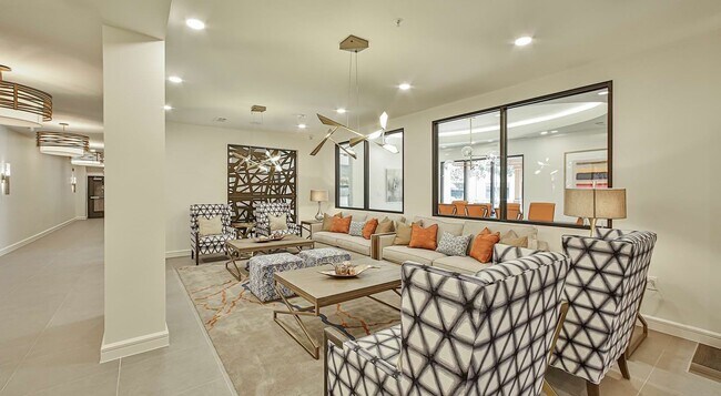 Building Photo - 2900 N Braeswood Blvd