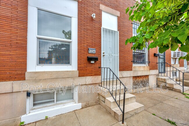 Building Photo - 1334 N Luzerne Ave
