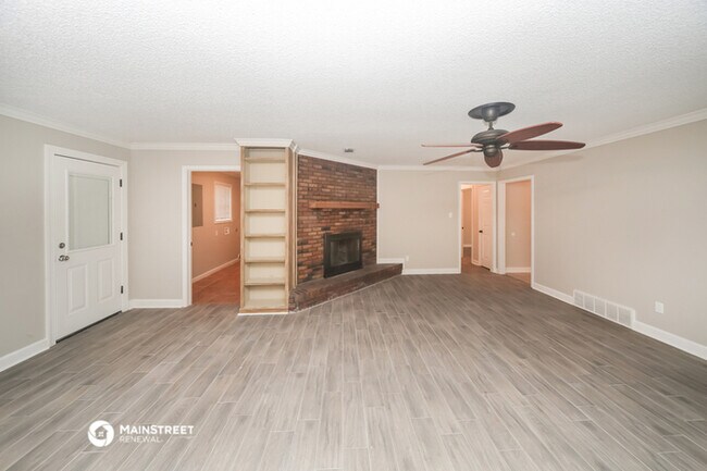 Building Photo - 7592 Millbridge Dr