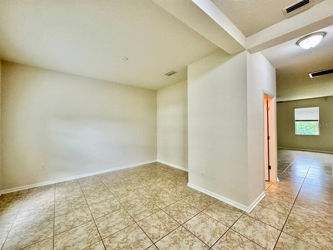 Foto del edificio - 9614 Oak Glade Ave