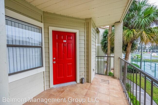 Foto del edificio - 1 br, 1 bath House - 3012 Parkway Blvd #206
