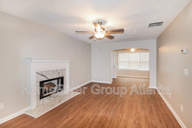 Building Photo - 80 Forest Brook Dr
