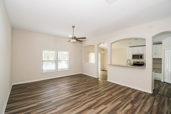 Foto del edificio - 10220 Rising Mist Ln
