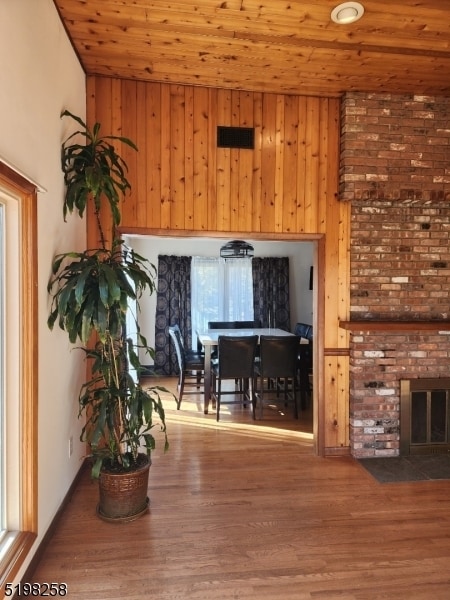 Building Photo - 5 Mountain Terrace
