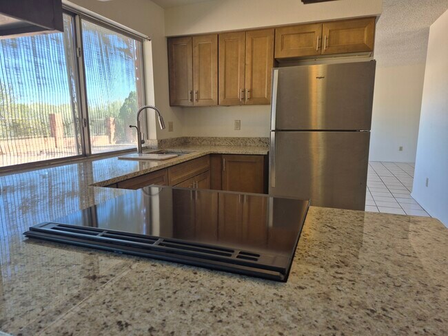 Foto del edificio - 3068 W Wyoming St