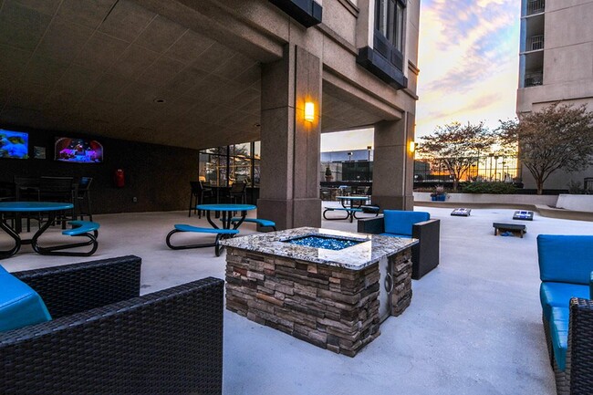 Foto del edificio - 955 Spring St NW