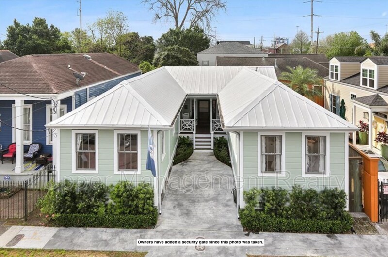 Foto principal - 3820 Laurel St