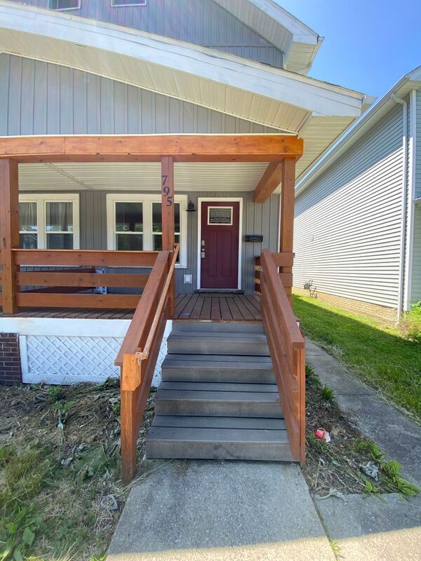 Building Photo - 795 Seymour Ave