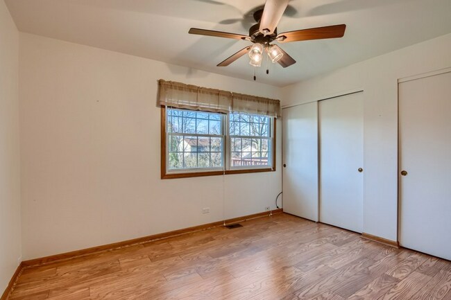 Building Photo - 1045 Brush Hill Ln
