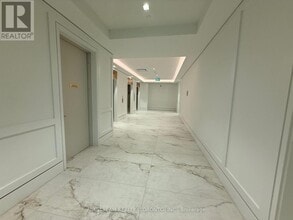Building Photo - 4000 Eglinton Ave W