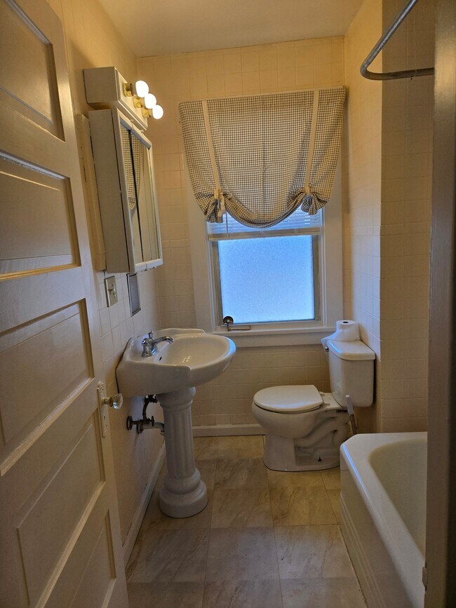 Foto del edificio - 380 Ohio Ave