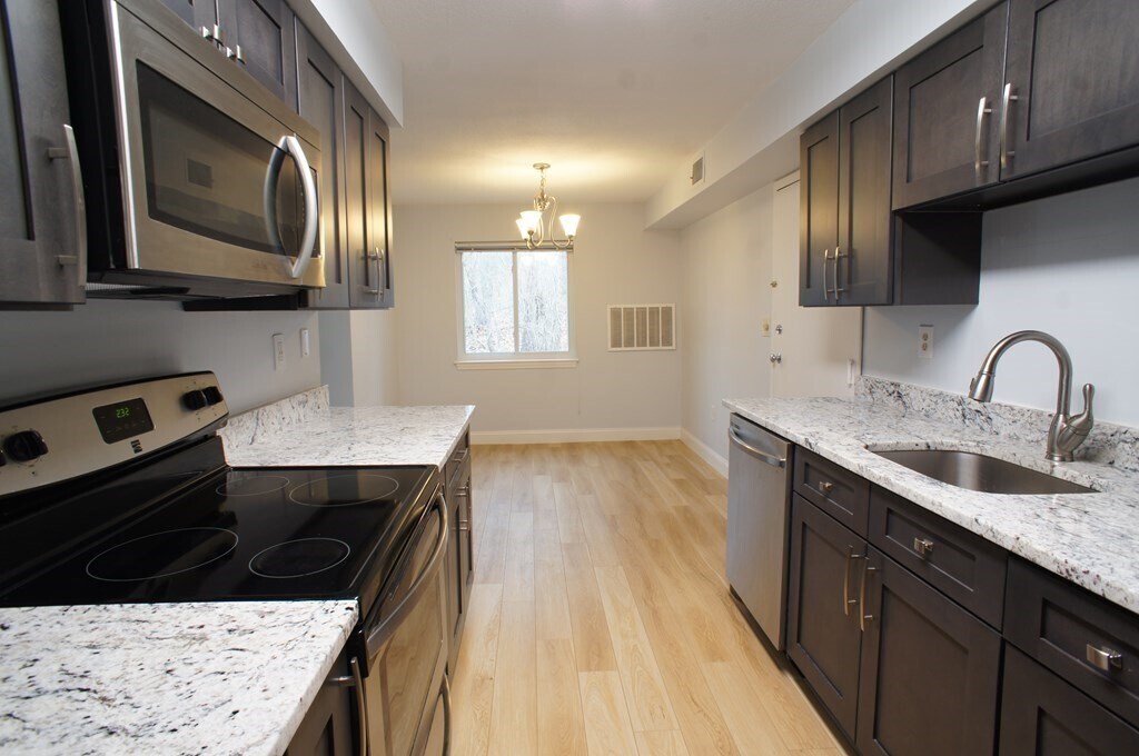 2 Beal's Cove Rd Unit A, Hingham, MA 02043 Condo for Rent in Hingham