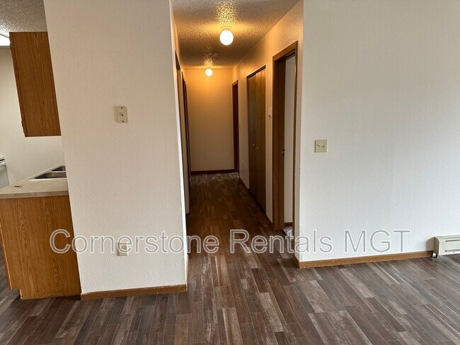 Foto del edificio - 1401 12th St E