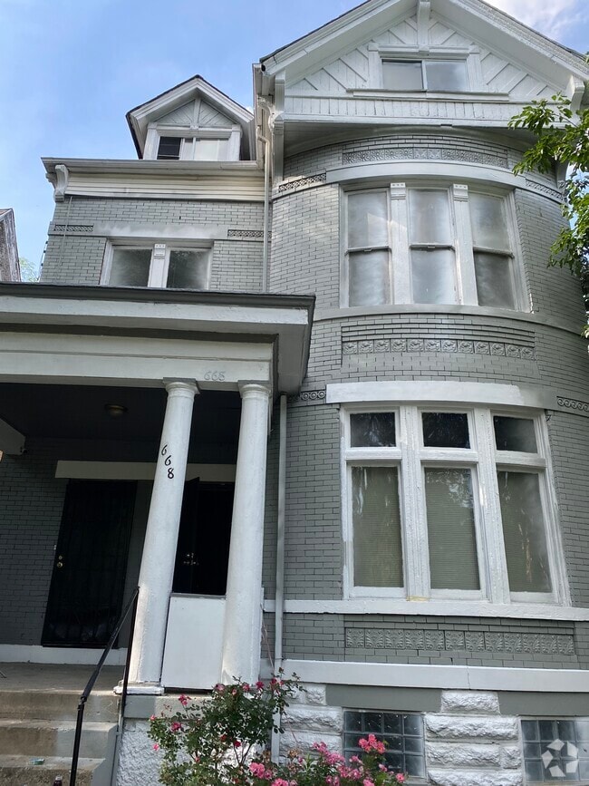 Walnut Hills 4 Bedroom Apartments for Rent Cincinnati, OH 2 Rentals