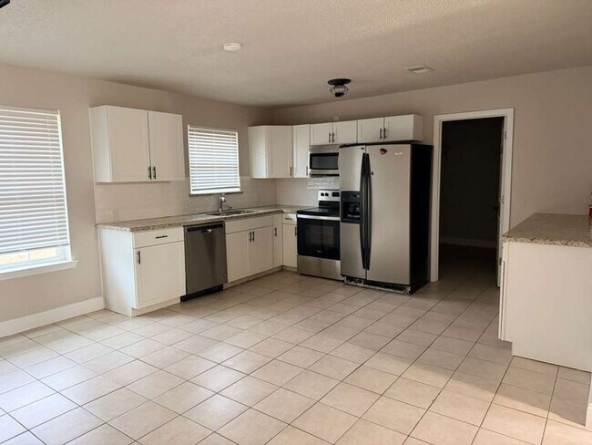 Building Photo - 7545 Neely Dr