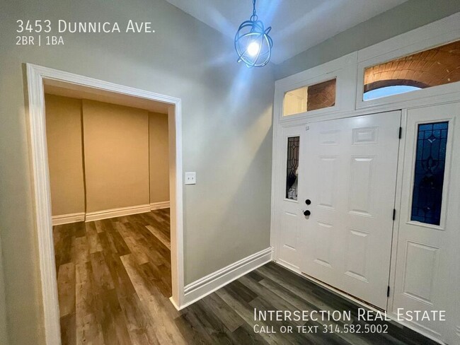 Building Photo - Fully Remodeled Dutchtown 2 bed/1 bath w/G...