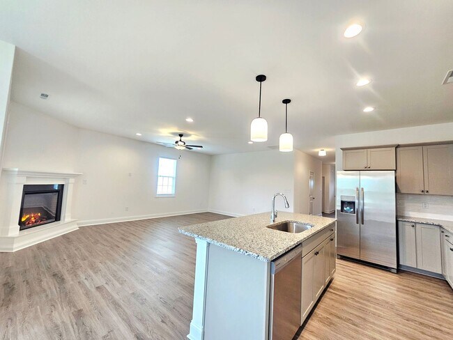 Foto del edificio - Newly Built Home In Raeford NC