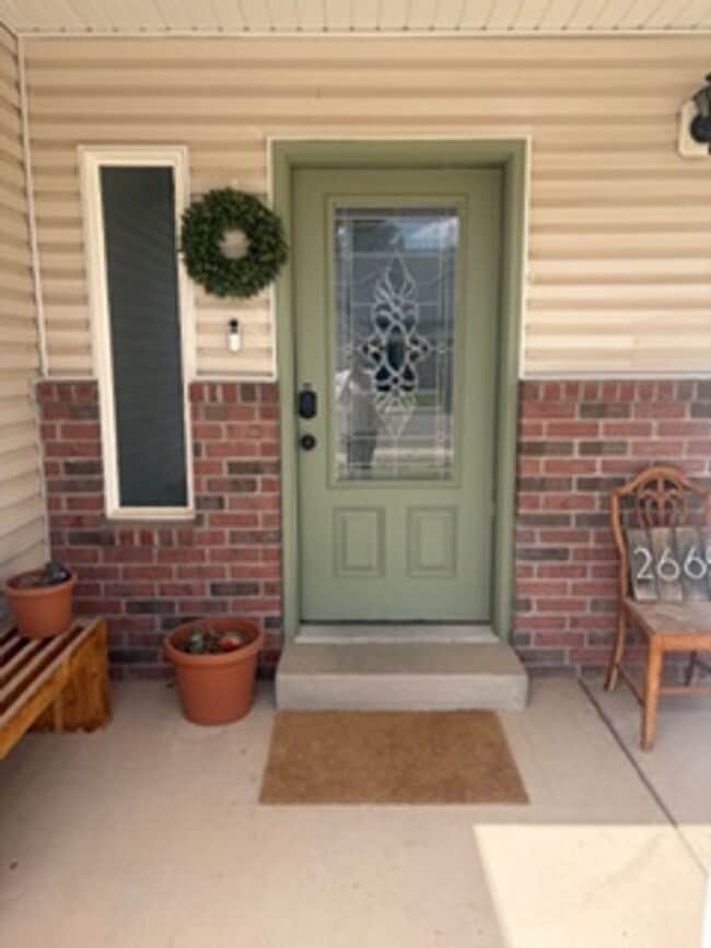 Building Photo - Beautiful 4 Bed / 2.5 Bath Home in Quiet Neighborhood