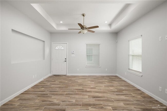 Building Photo - 705 Olivarez St