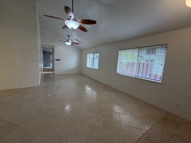 Foto del edificio - 94-1100-1100 Nawele St