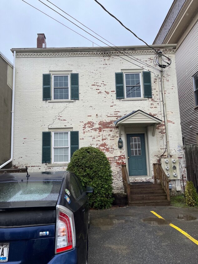 111 Water St Unit 2, Hallowell, ME 04347 Apartments at 111 Water St