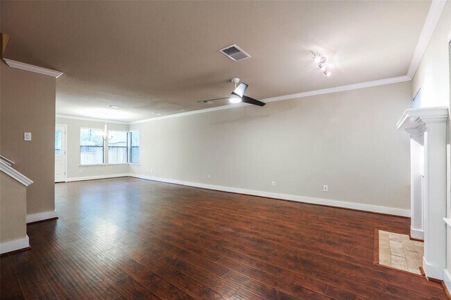 Building Photo - 42 Cokeberry Ct