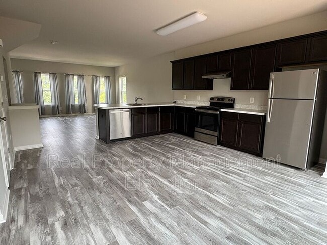 Building Photo - 263 Patchwork Dr