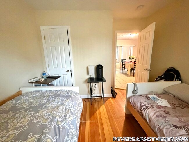Foto del edificio - 1096 N Shore Rd