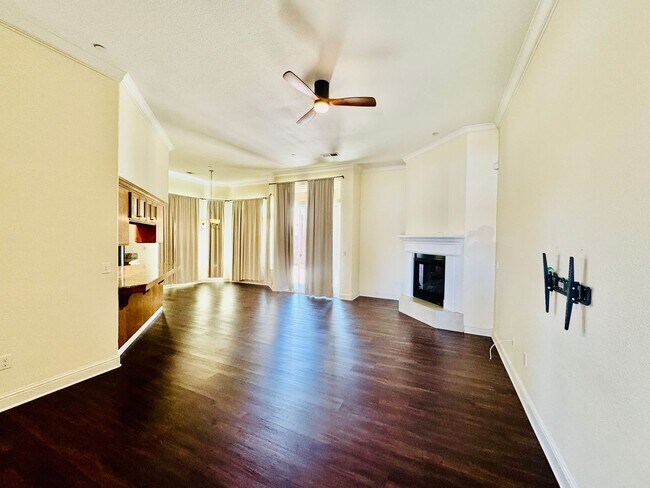 Foto del edificio - Beautiful 3 Bedroom 2 Bath Home in Los Banos FOR RENT!