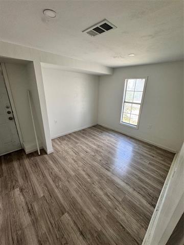 Foto del edificio - 5341 Ash Ln