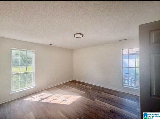 Building Photo - 1408 Avenue D