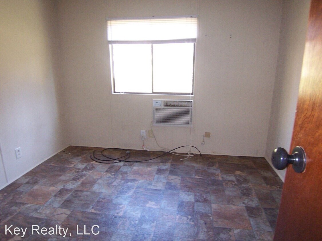 3 br, 2 bath House 48 Little John Rd House Rental in Dry Prong, LA