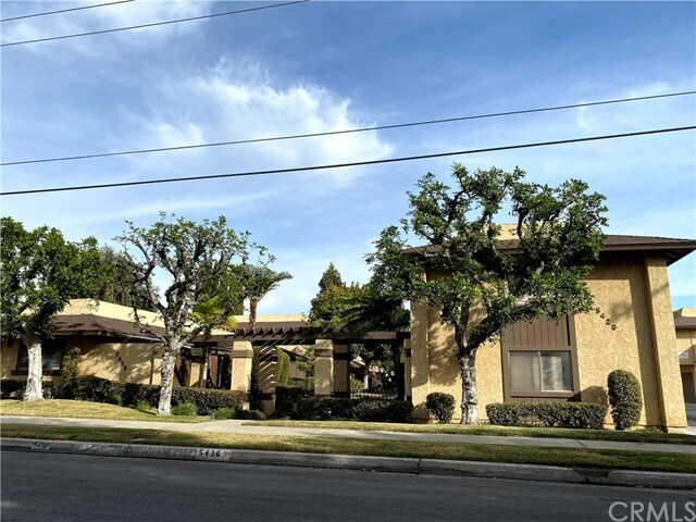 Foto del edificio - 5436 McCulloch Ave