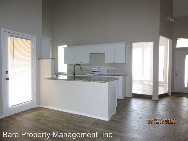 Foto del edificio - 3 br, 2 bath House - 1429 NE 26th Street