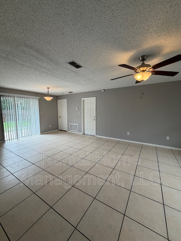 Foto del edificio - 100 Sweet Gum Ct