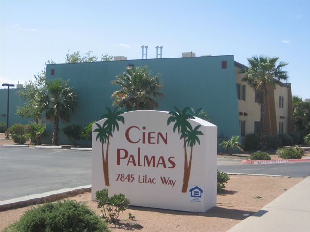 Primary Photo - Cien Palmas Apartments