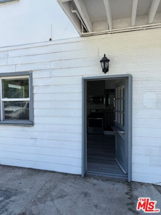 Building Photo - 3920 Highland Ave